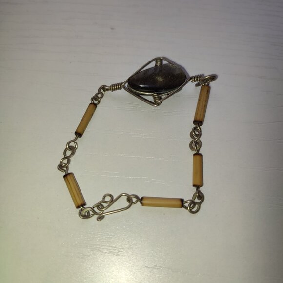 Teardrop Stone Vintage Bracelet Elegant Antique Style Classic Academia Small - Picture 2 of 7